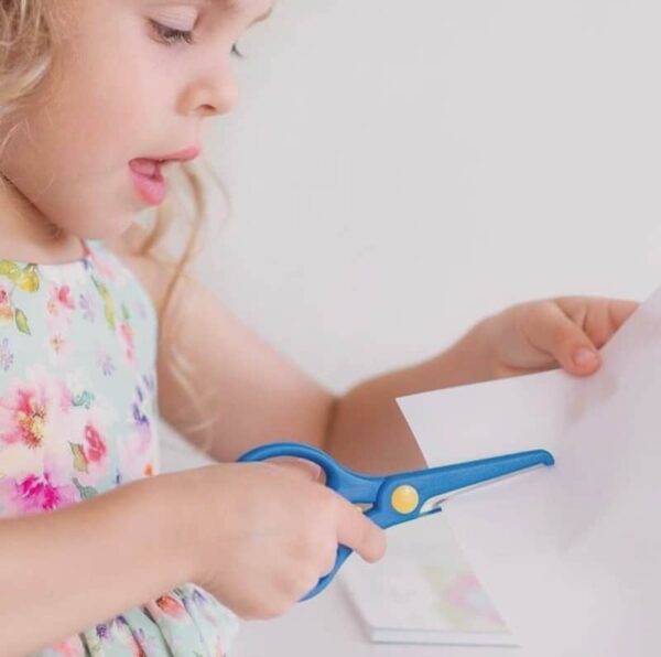 Kiddies Safety Scissors - Image 7