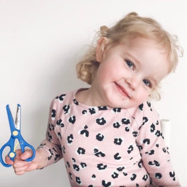 Kiddies Safety Scissors - Image 5